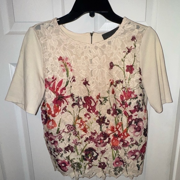 Anthropologie Sunday In Brooklyn Floral Cream Blouse with HalfBack Zipper Size S - Picture 5 of 6